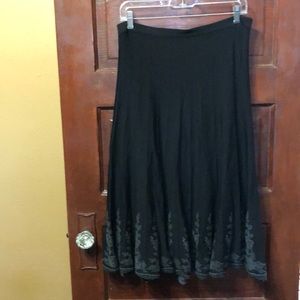 Cold water creek mid calf skirt black gray detail